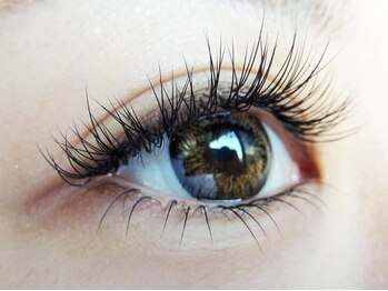 フレイムス アイラッシュ アンド ネイル(FRAMES)/最軽量スーパーフラットラッシュ