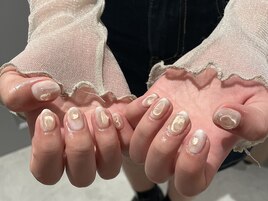 ぷっくりネイル