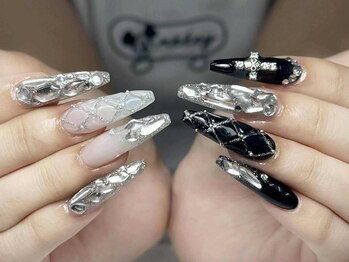 ノヴァ ネイル 心斎橋店(Nova Nail)/