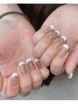 ムーンキャッスル(Moon Castle)/☆フレンチネイル☆