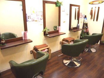 ヘアアンドメイク オハナ(hair&make ohana)/ヘアサロン併設