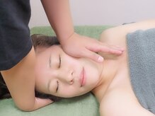 カンビアーレ(cambiare)の雰囲気（顔の歪みや左右差を整えてスッキリとした小顔に♪）