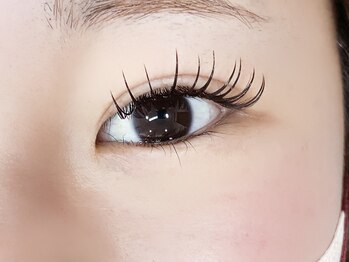 ルアナ アイナ 浜松店/フラットラッシュ【束感仕上げ】