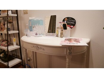トータルビューティーサロン スロープ(SLOPE)/店内のディスプレイ3