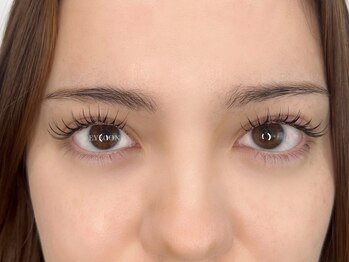アイコン 小倉店(EYECON)の写真/目の左右差があっても大丈夫！目の形にフィットするエクステで毎日のメイクが楽しくなる♪