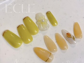 エクレ(Ecle)の写真/OLさんやママさんにも大人気☆シンプルデザインが得意♪豊富な種類のカラー・パーツご用意！定額ネイルも◎
