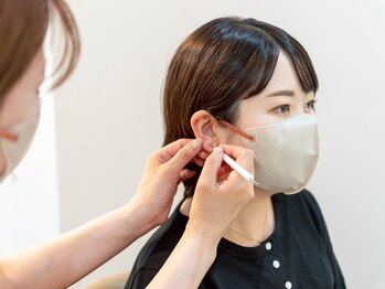 レユシール(reussir cosmetic salon)/耳もみ＆耳つぼジュエリー