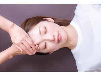 小顔整体研究所 KSラボ 梅田店/コルギ/エステ/リラク/美容整体