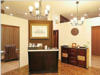 ネイルアンドアイラッシュ ルクソー シーホーク店(Nail&Eyelash LUXUEUX.)/
