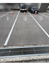 エミィシア(Emisia)/駐車場