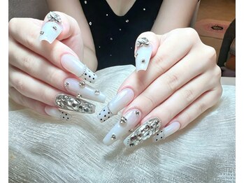 ナナネイル(Nana Nail)/ドットx埋め尽くしネイル