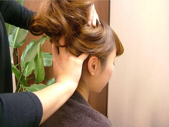 リラクゼーションサロン ミュー(μ)/【洗い流さないヘッドバス】