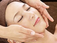 グラシア 浜野/【施術風景1】