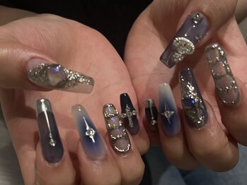 ハチイチイチサン(8113)/y2kネイル