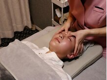 顔の立体感を取り戻す