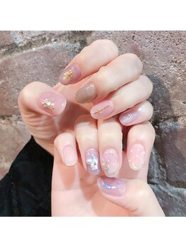 アティックネイルアトリエ(attic nail atelier)/アシメネイル★