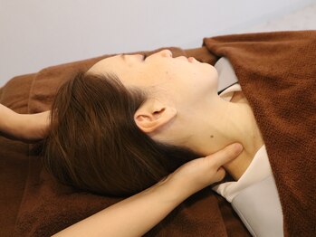 えみはりきゅう院/肩首のお疲れに