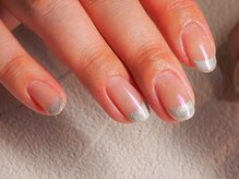 ビューティトリップ(Beauty TRIP)/マグネットと光りニュアンス