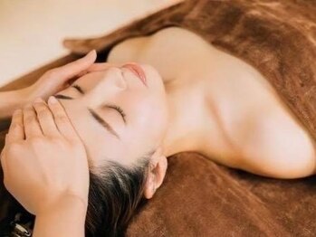 アーエール レンテ(AER Lente)の写真/何をしても改善されなかった毛穴悩みの駆け込み施術！毛穴の開きもキュッと引き締めつるんとした卵肌へ♪