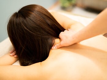 碧(ヘキ)/むくみとコリにアプローチ