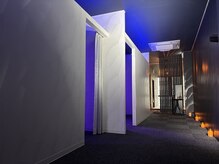 リラクシング バイ ユラープ(Relaxing by Uraaap)