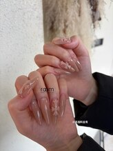ルーム ビューティーラボラトリーズ(room beauty laboratories)/クロムネイル×スカルプロング
