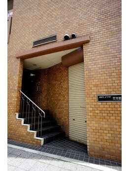 サロン ソレイユ(salon soleil)/西側入り口