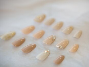 サナネイル(Sana nail)の写真/パラジェルベース使用!丁寧な技術と接客で満足度の高いサロン!リクライニングソファの半個室でリラックス♪