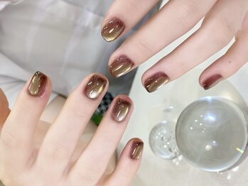 ナオミ 新宿店(Naomi)の写真/爪のお悩みに、ショートネイルもお任せを◎持ち込みデザインやり放題☆100分(デザイン4本)¥6980~♪