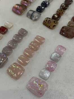 エムクチュールの写真/フットネイルと一緒に角質ケアや巻き爪ケアもできる☆デザインも豊富なフットネイルがおすすめ◎