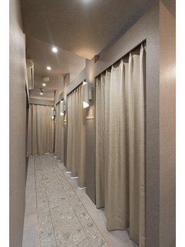 ビジュアルラボ(VISUAL LABO)/