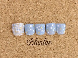 FOOT　冬のツイードネイル