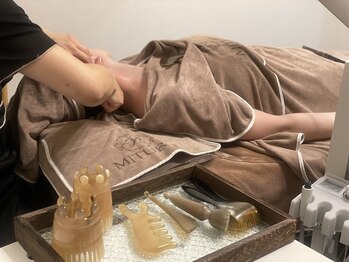 ミツレイ 九条店(MITUREI)/肩首リンパ【カッサ】