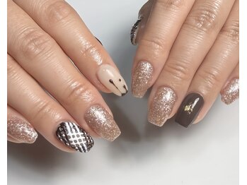 ヒュッゲ(Hygge)/チョコレートネイル