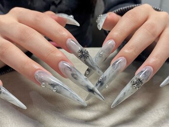 超ロングネイル by五十嵐