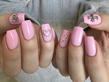 エイチ ネイル(H nail)/ピンクネイル