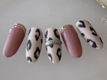 ネイルサロンアンドスクール ブロッサ(BLOSSA)/フレンチ定額コース¥8800