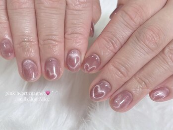アリス(Alice)/マグネットネイル ¥6,500