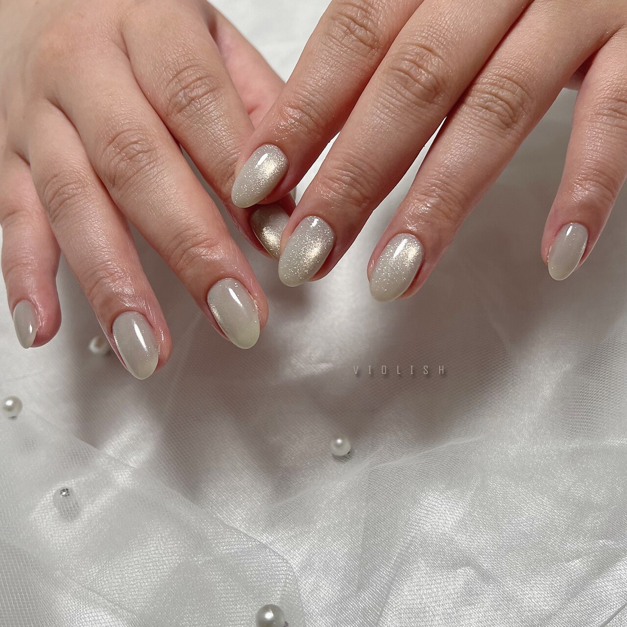 2025年-2026年冬トレンド】ホワイト ワンカラー ハンドのネイル