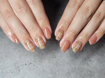 フローラ(Flora)の写真/美フォルムが叶う！爪の悩みやデザイン相談可で初めての方もカウセリングで安心◎