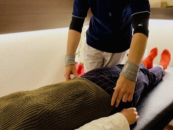 ぶっちょ整骨院 くずは鍼灸院/ぶっちょは「姿勢改善」もお任せ