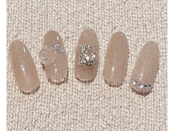 ワンホンデザイン　￥6,480