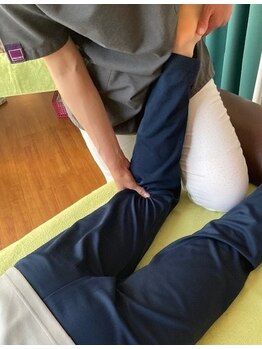 こりとりらくね 長岡京/膝裏ほぐす★むくみ・だるさ解消