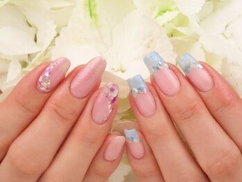 アルーア(Allure)/☆マグネット