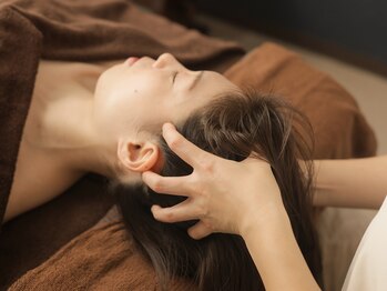 五善アロマ/癒しのドライヘッドスパで脳解放