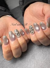 ネイルサロン アール(Nail salon R)/持ち込みデザイン