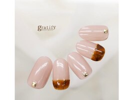 【オフィス べっこうネイル】