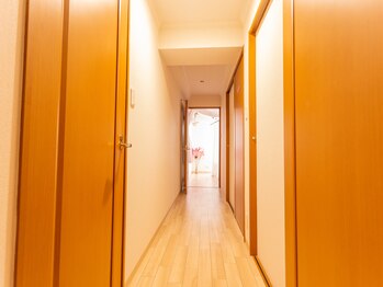 アイリスグリーン 名古屋伏見店(Airis green)/廊下