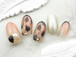 秋冬ヒョウ柄ネイル