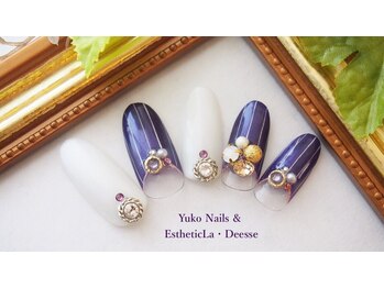 ユウコネイルズアンドエステティック ラ デェス(Yuko Nails & Esthetic La Deesse)/ダイヤモンド（定額制）　¥11000